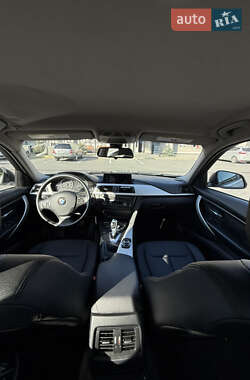 Седан BMW 3 Series 2013 в 