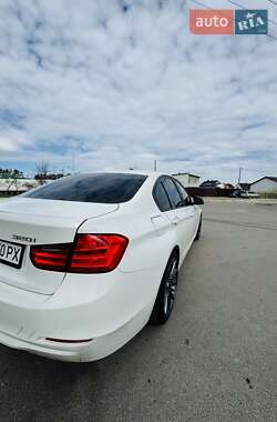 Седан BMW 3 Series 2013 в 