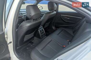 Седан BMW 3 Series 2018 в 