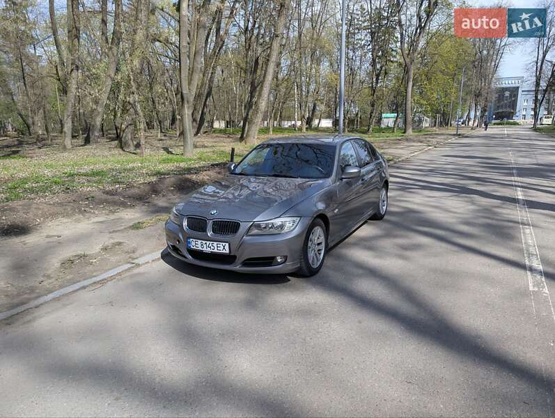 BMW 3 Series 2011