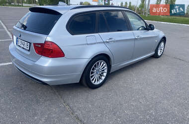 Універсал BMW 3 Series 2010 в 