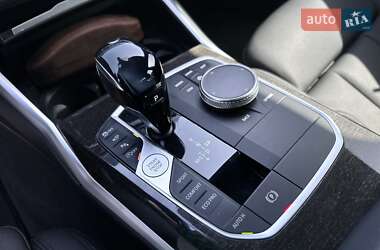 Седан BMW 3 Series 2019 в 