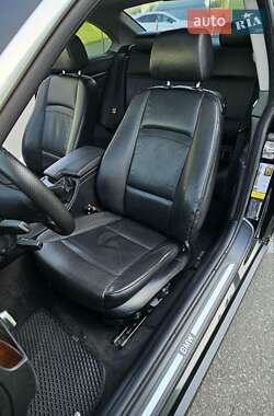 Купе BMW 3 Series 2010 в 