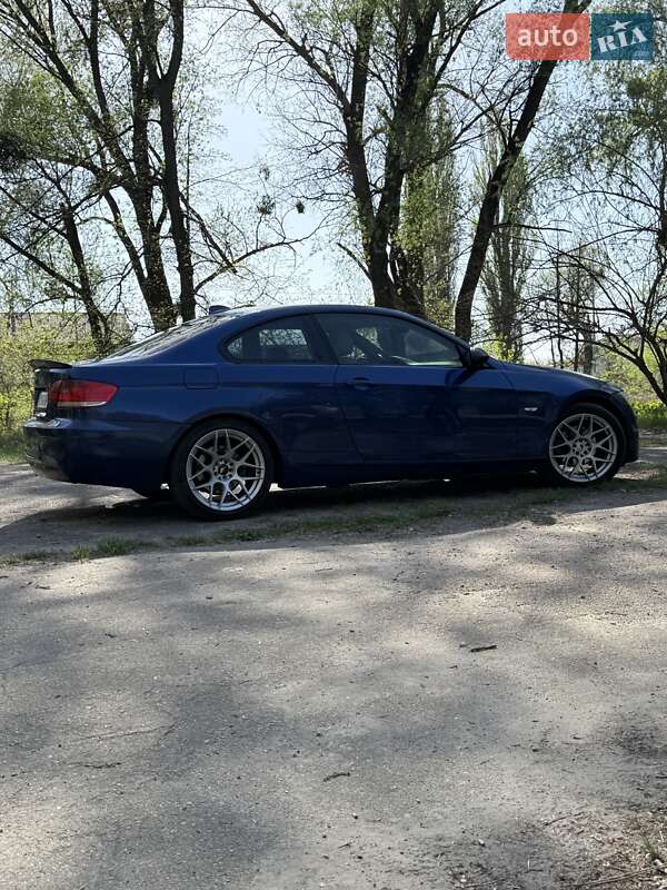 Купе BMW 3 Series 2006 в Печенігах