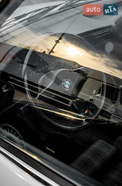 Седан BMW 3 Series 1987 в 