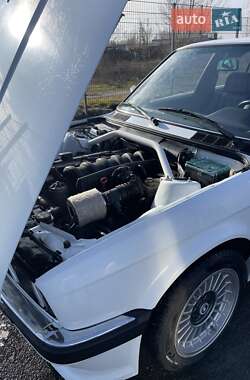 Седан BMW 3 Series 1987 в 