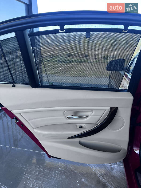Седан BMW 3 Series 2013 в Макарове фото 15 Седан BMW 3 Series 2013 в Макарове