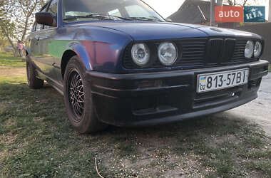 Седан BMW 3 Series 1984 в 