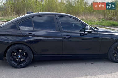 Седан BMW 3 Series 2014 в 