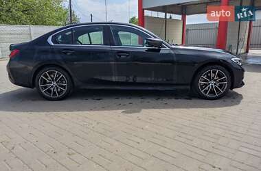 Седан BMW 3 Series 2021 в Ровно