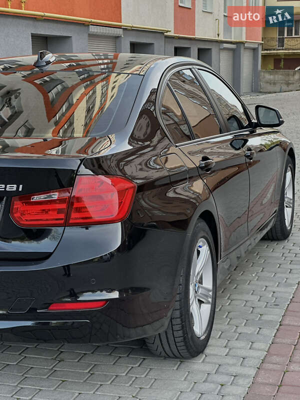 Седан BMW 3 Series 2014 в Ивано-Франковске фото 25 Седан BMW 3 Series 2014 в Ивано-Франковске