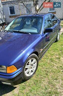 Седан BMW 3 Series 1995 в 