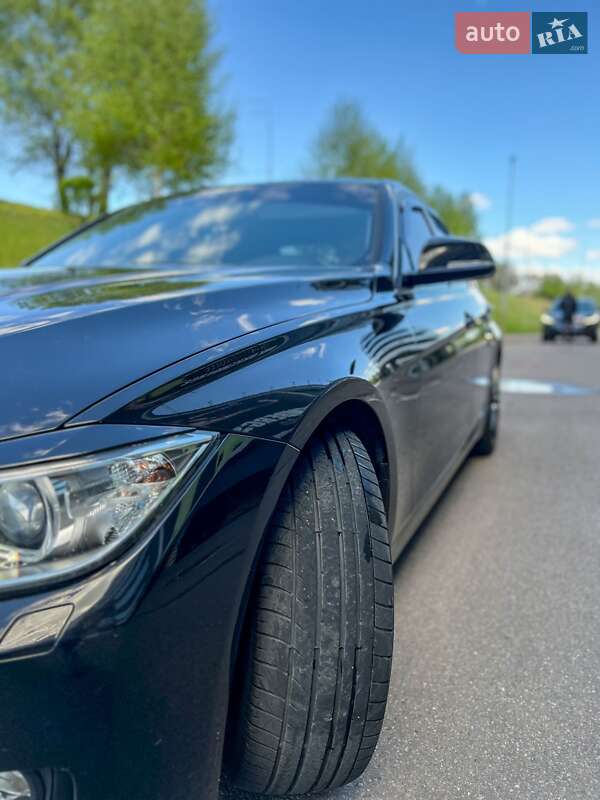 Седан BMW 3 Series 2012 в Києві