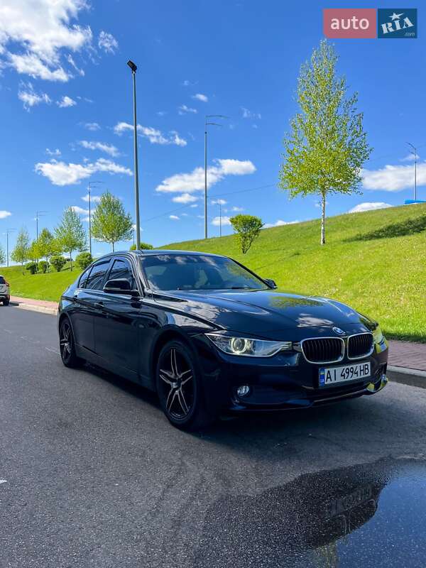 Седан BMW 3 Series 2012 в Києві