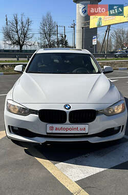 Седан BMW 3 Series 2013 в Белогородке