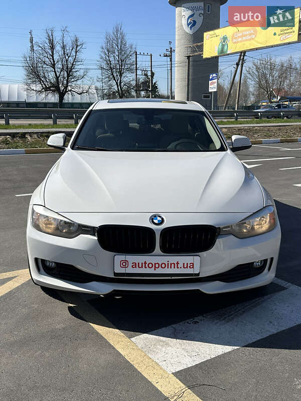 Седан BMW 3 Series 2013 в 