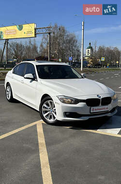 Седан BMW 3 Series 2013 в 