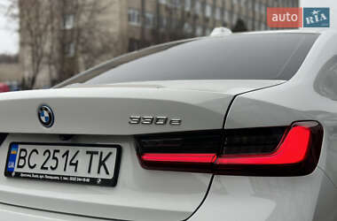 Седан BMW 3 Series 2022 в 