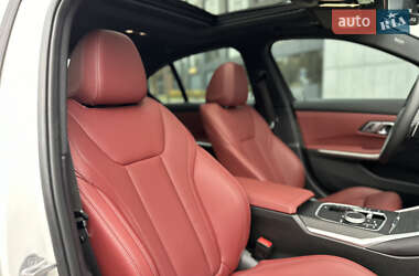 Седан BMW 3 Series 2022 в 
