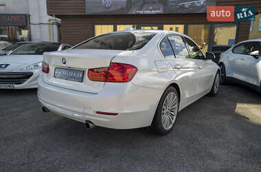 Седан BMW 3 Series 2013 в 