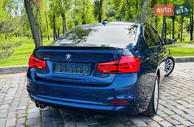 Седан BMW 3 Series 2017 в 