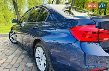 Седан BMW 3 Series 2017 в 