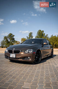 Седан BMW 3 Series 2014 в Черкасах