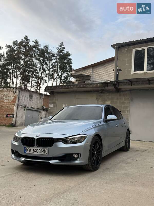 Седан BMW 3 Series 2013 в Киеве фото 6 Седан BMW 3 Series 2013 в Киеве