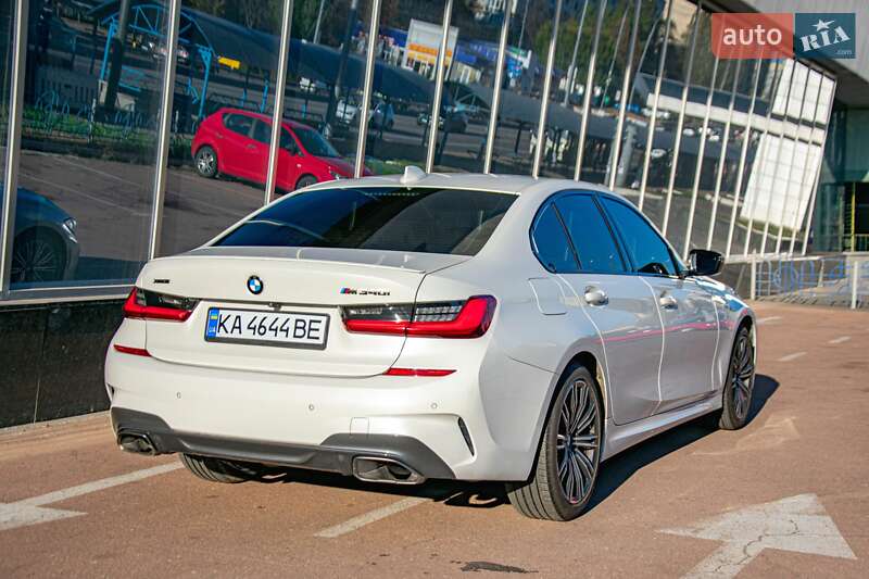 Седан BMW 3 Series 2019 в Киеве