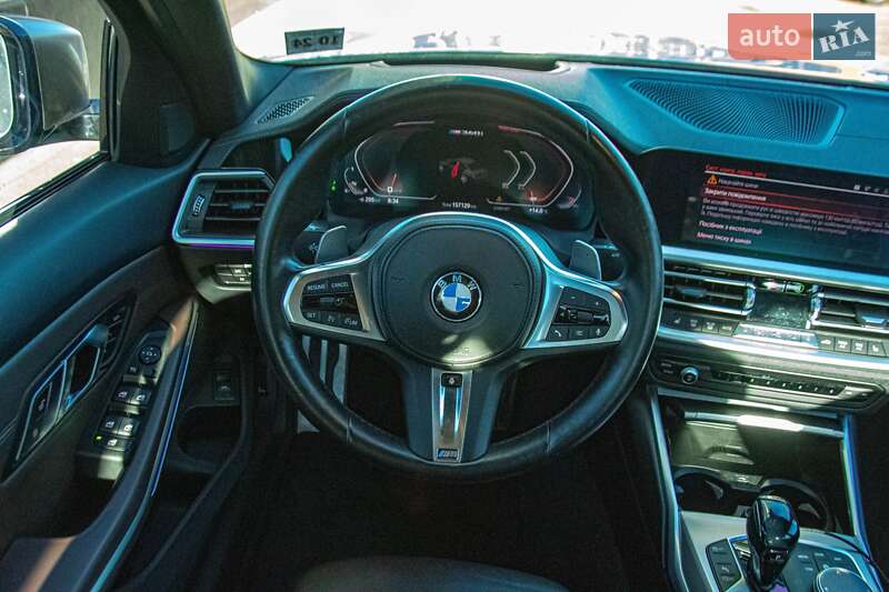 Седан BMW 3 Series 2019 в Киеве