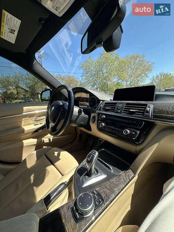 Седан BMW 3 Series 2015 в Одесі