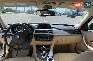 Седан BMW 3 Series 2012 в 