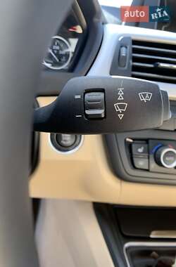 Седан BMW 3 Series 2012 в 