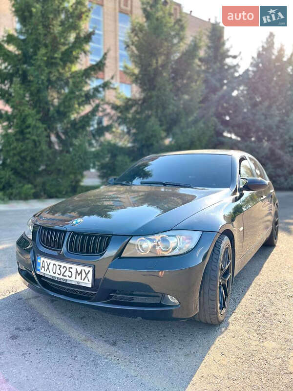 BMW 3 Series 2005