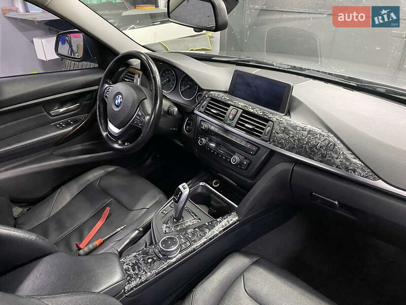 Седан BMW 3 Series 2014 в Ивано-Франковске