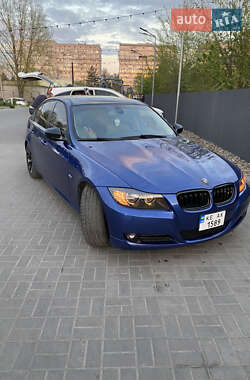 Седан BMW 3 Series 2011 в 