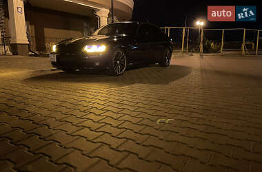 Седан BMW 3 Series 2011 в 
