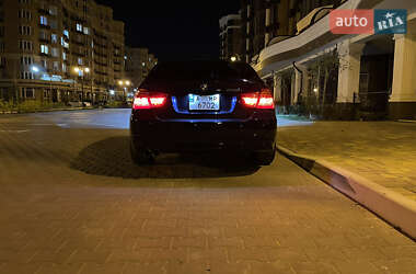 Седан BMW 3 Series 2011 в 