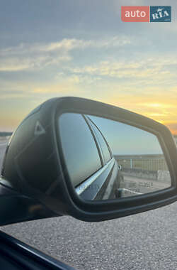 Седан BMW 3 Series 2015 в 