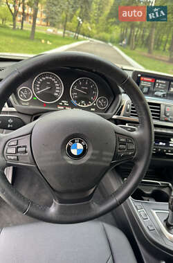 Седан BMW 3 Series 2017 в 