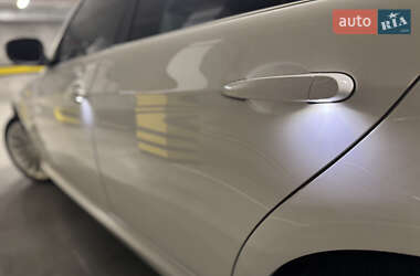 Седан BMW 3 Series 2011 в 