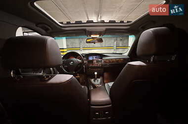 Седан BMW 3 Series 2011 в 
