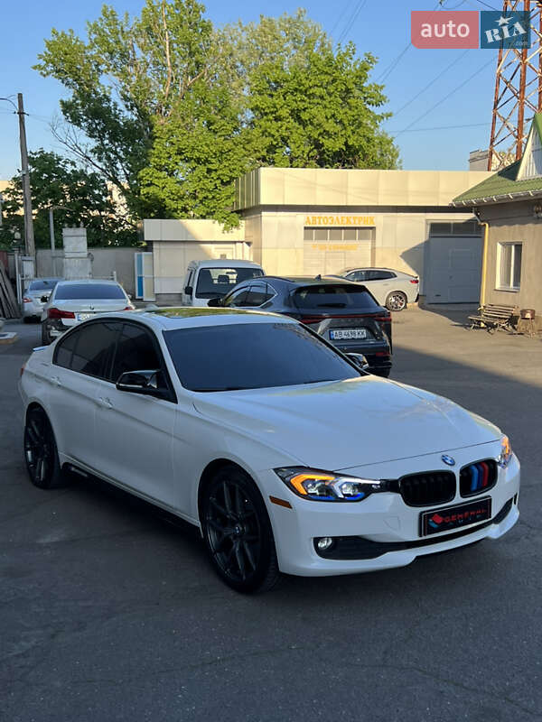 Седан BMW 3 Series 2014 в Одессе