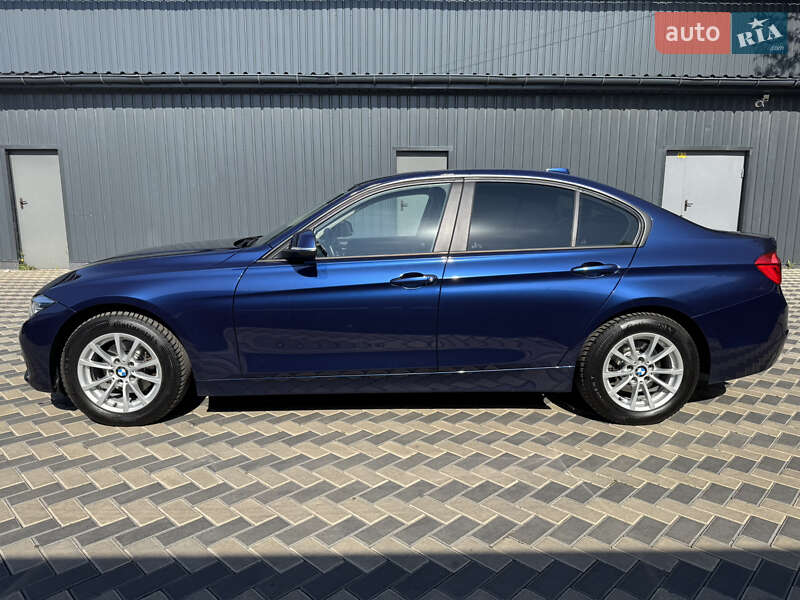 Седан BMW 3 Series 2017 в Николаеве