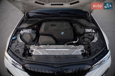 Седан BMW 3 Series 2019 в 