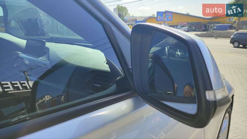 Седан BMW 3 Series 2014 в Киеве