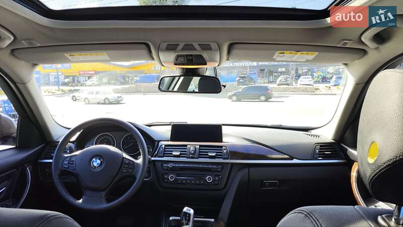 Седан BMW 3 Series 2014 в Киеве