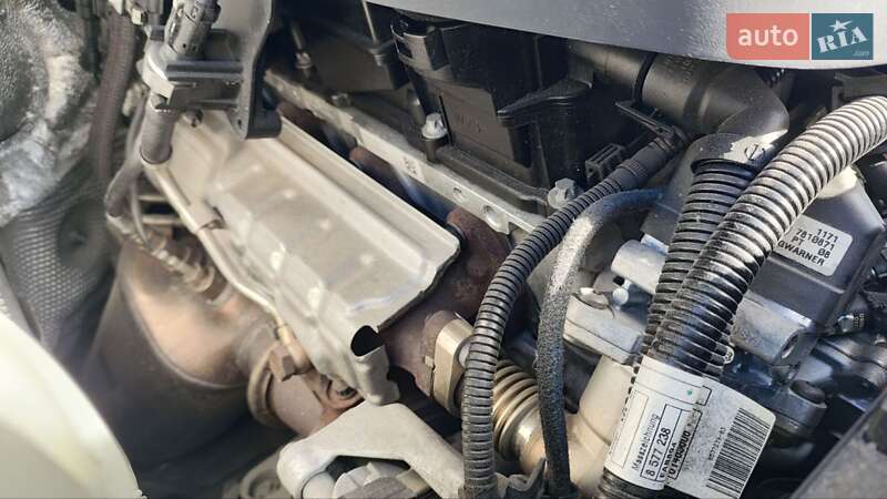 Седан BMW 3 Series 2014 в Киеве