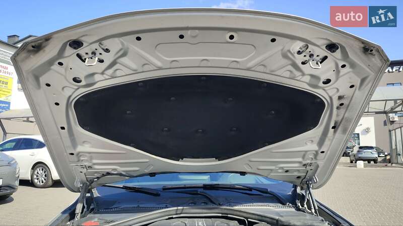 Седан BMW 3 Series 2014 в Киеве