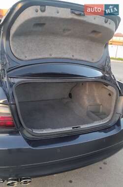 Седан BMW 3 Series 2005 в 